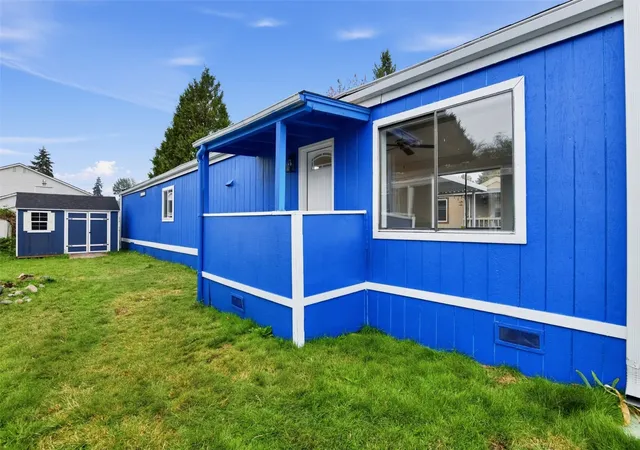 Photo 2 of Sale Pending at 11500 Meridian Ave S #39, Everett, WA 98208 | MLS# NWM2597418 | Listing updated on 2026-10-26