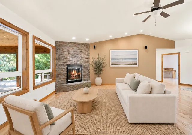 Photo 3 of Single family home for sale at 301 E Wildflower Ln, Shelton, WA 98584 | MLS# NWM2597454 | Listing updated on 2026-10-23