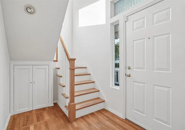 Photo 3 of Single family home for sale at 5215 S 237th Place #43, Kent, WA 98032 | MLS# NWM2597464 | Listing updated on 2026-10-24