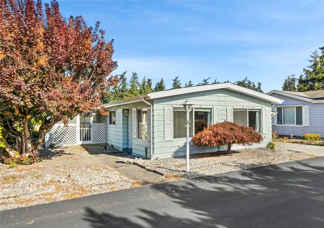 Photo 2 of Manufactured home for sale at 2500 Alder St #56, Milton, WA 98354 | MLS# NWM2597465 | Listing updated on 2026-10-28