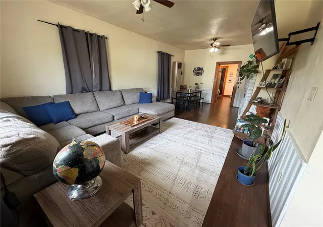 Photo 4 of Single family home for sale at 506 E 3rd Street, Cle Elum, WA 98922 | MLS# NWM2597472 | Listing updated on 2026-10-23
