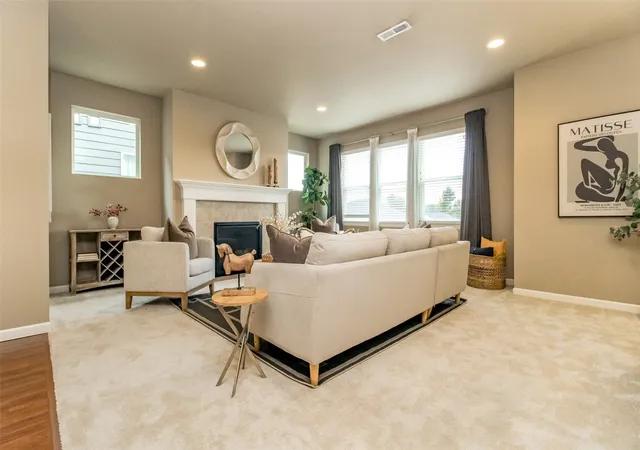 Photo 3 of Single family home for sale at 19619 10th Place S, Des Moines, WA 98148 | MLS# NWM2597474 | Listing updated on 2026-10-23