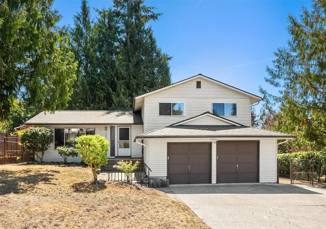 Single family home for sale at 12905 SE 191st Street, Renton, WA 98058 | MLS# NWM2597476