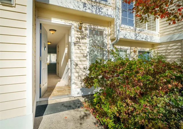 Photo 1 of Townhouse for sale at 927 132nd Street SW #C2, Everett, WA 98204 | MLS# NWM2597481 | Listing updated on 2026-10-24
