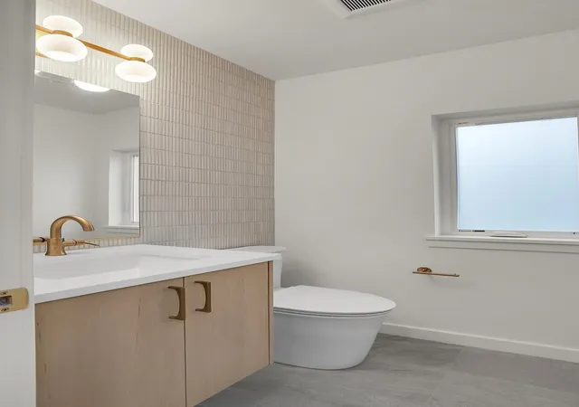 Photo 4 of Single family home for sale at 2612 NW 62nd Street, Seattle, WA 98107 | MLS# NWM2597522 | Listing updated on 2026-10-24