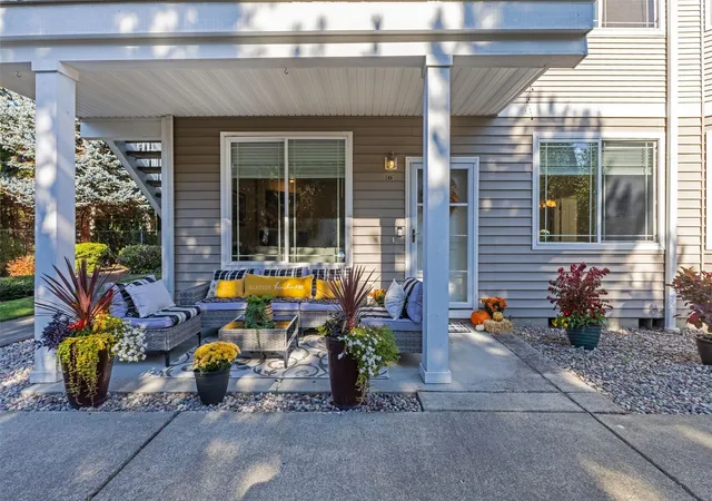 Condo for sale at 4008 7th Street SW #D, Puyallup, WA 98373 | MLS# NWM2597537 | Listing updated on 2026-10-27