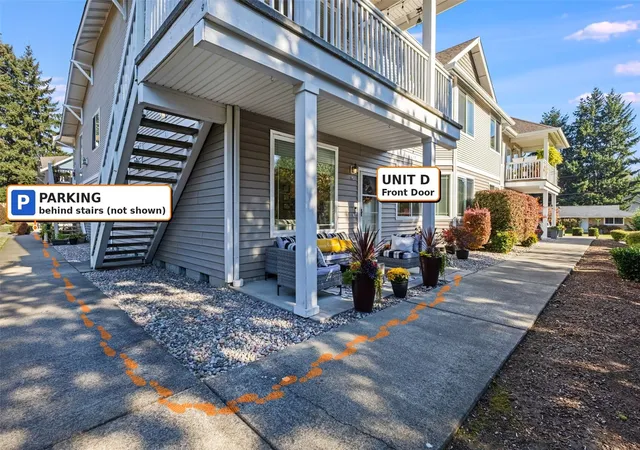 Photo 4 of Condo for sale at 4008 7th Street SW #D, Puyallup, WA 98373 | MLS# NWM2597537 | Listing updated on 2026-10-27