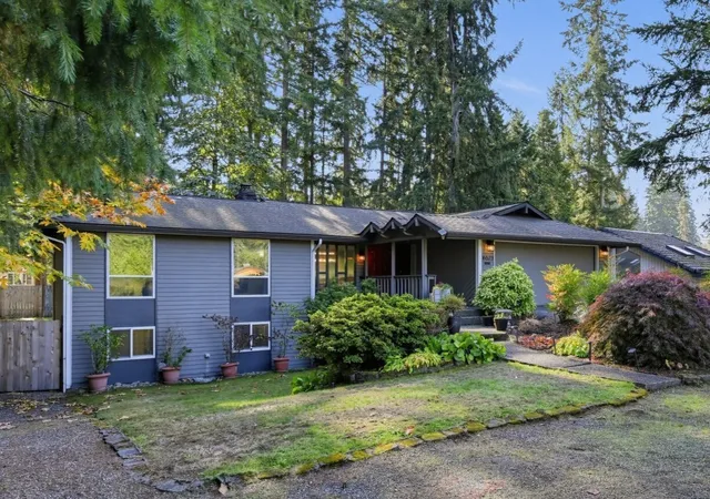 Photo 1 of Sale Pending at 16523 Southeast 147th St, Renton, WA 98059 | MLS# NWM2597544 | Listing updated on 2026-10-29