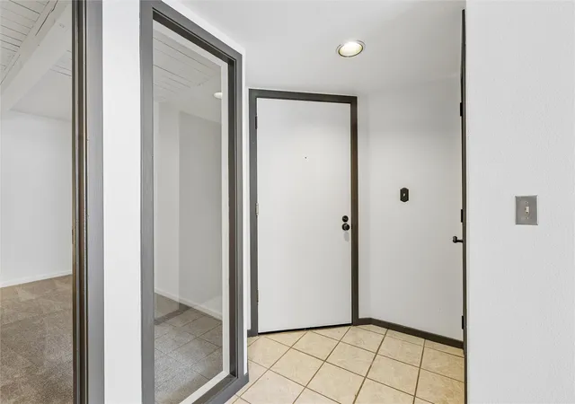 Photo 3 of Condo for sale at 1406 Harvard Ave #106, Seattle, WA 98122 | MLS# NWM2597554 | Listing updated on 2026-10-29