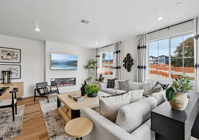 Photo 3 of Townhouse for sale at 10833 15th Street Se #24, Lake Stevens, WA 98258 | MLS# NWM2597557 | Listing updated on 2026-10-29