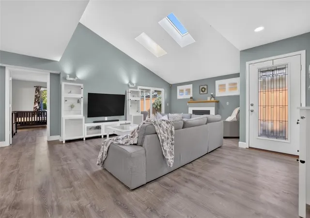 Photo 3 of Single family home for sale at 303 105th Street E, Tacoma, WA 98445 | MLS# NWM2597567 | Listing updated on 2026-10-25