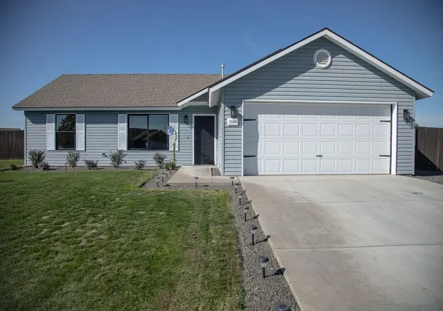 Single family home for sale at 5502 Sosas Ct, Pasco, WA 99301 | MLS# NWM2597568
