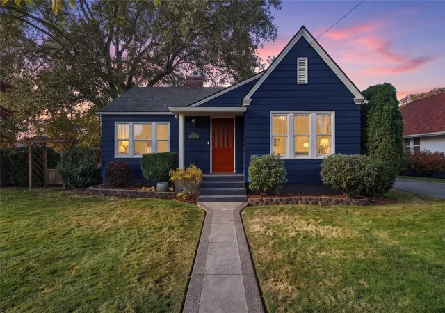 Photo 1 of Single family home for sale at 920 Catherine St, Walla Walla, WA 99362 | MLS# NWM2597578 | Listing updated on 2026-10-27