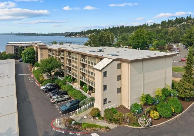 Photo 2 of Condo for sale at 9715 Ne Juanita Dr #210B, Kirkland, WA 98034 | MLS# NWM2597582 | Listing updated on 2026-10-23