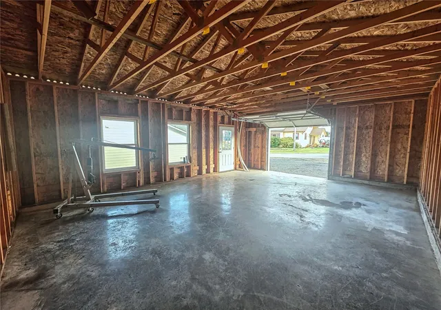 Photo 4 of Single family home for sale at 758 Barnhart St, Raymond, WA 98577 | MLS# NWM2597588 | Listing updated on 2026-10-29