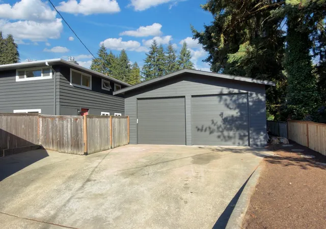 Photo 3 of Single family home for sale at 23927 80th Place W, Edmonds, WA 98026 | MLS# NWM2597595 | Listing updated on 2026-10-26