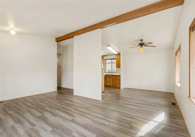 Photo 3 of Manufactured home for sale at 5900 64th Street Ne #122, Marysville, WA 98270 | MLS# NWM2597603 | Listing updated on 2026-10-24