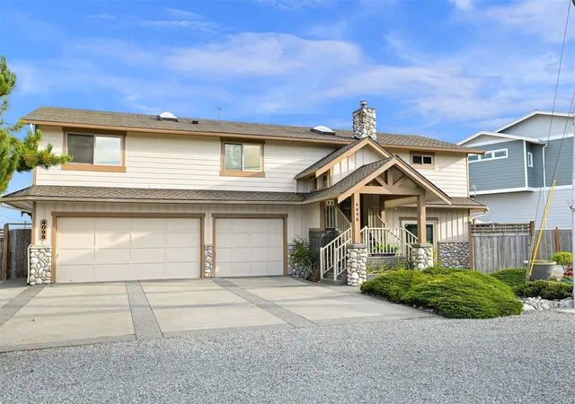 Photo 3 of Single family home for sale at 4098 Sucia Dr, Ferndale, WA 98248 | MLS# NWM2597612 | Listing updated on 2026-10-26
