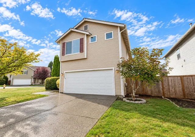 Single family home for sale at 18438 95th Avenue E, Puyallup, WA 98375 | MLS# NWM2597613