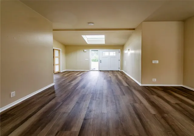 Photo 4 of Manufactured home for sale at 331 E Enchantment Hts Dr, Union, WA 98592 | MLS# NWM2597622 | Listing updated on 2026-10-29