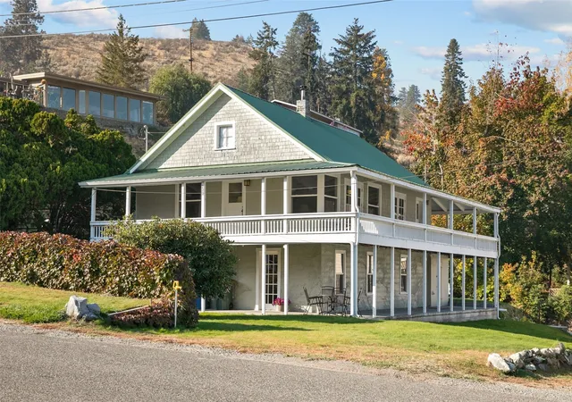 Single family home for sale at 222 Millard Rd, Chelan, WA 98816 | MLS# NWM2597626