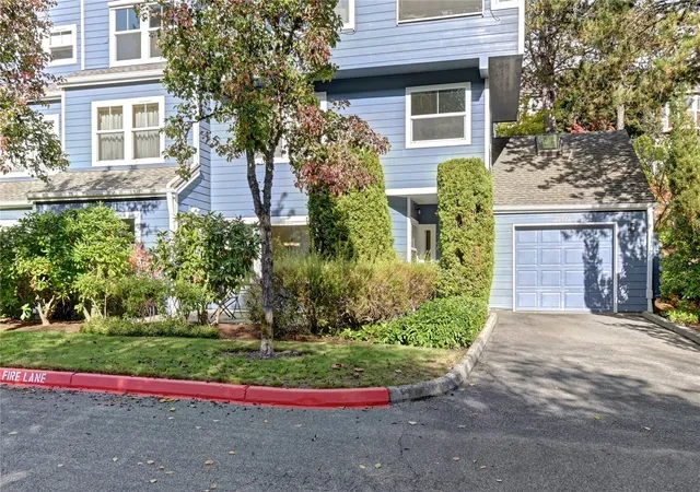 Photo 1 of Condo for sale at 22772 SE 43rd Lane, Issaquah, WA 98029 | MLS# NWM2597679 | Listing updated on 2026-10-26