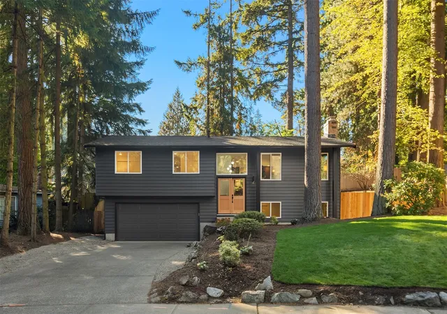 Single family home for sale at 13503 NE 78th Place, Redmond, WA 98052 | MLS# NWM2597705