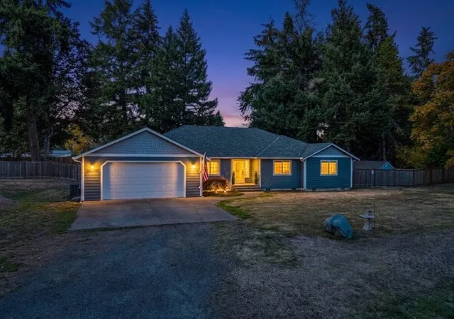 Single family home for sale at 16240 Ordway Dr SE, Yelm, WA 98597 | MLS# NWM2597722