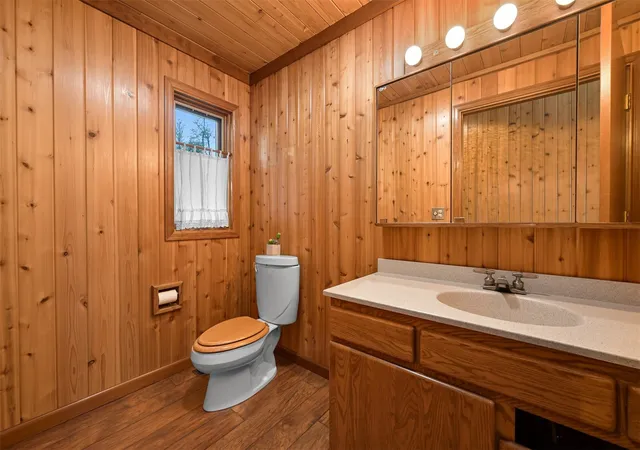 Photo 3 of Single family home for sale at 9385 Stein Rd, Custer, WA 98240 | MLS# NWM2597744 | Listing updated on 2026-10-25