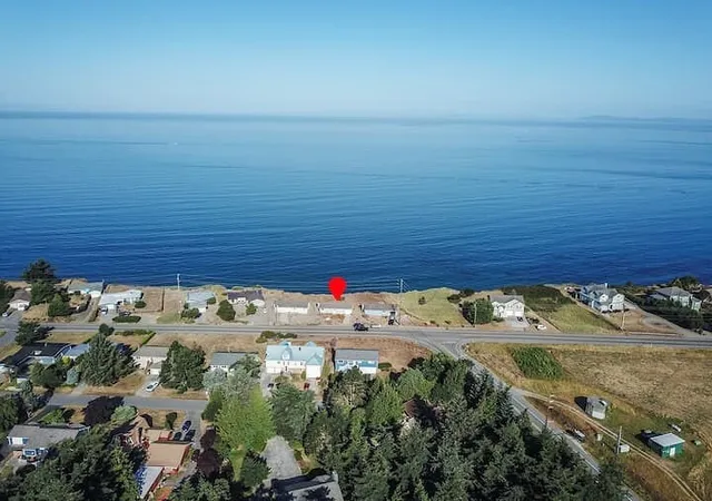 Photo 2 of Single family home for sale at 1991 W Beach Rd, Oak Harbor, WA 98277 | MLS# NWM2597748 | Listing updated on 2026-10-29