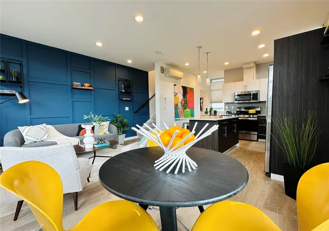 Photo 2 of Townhouse for sale at 3638 Courtland Pl S #B, Seattle, WA 98144 | MLS# NWM2597781 | Listing updated on 2026-10-26