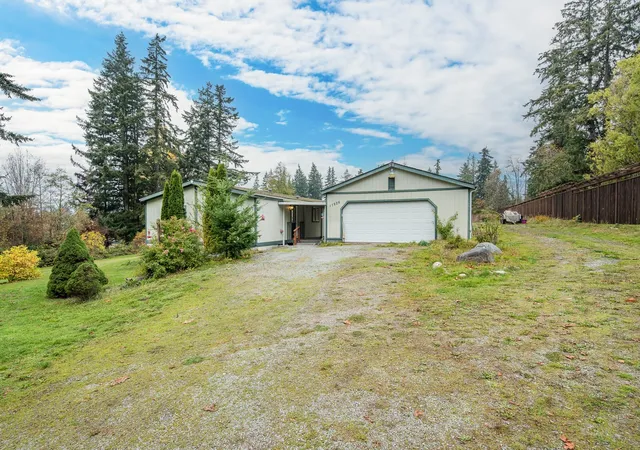 Photo 1 of Manufactured home for sale at 17926 Marine Dr, Stanwood, WA 98292 | MLS# NWM2597790 | Listing updated on 2026-10-28