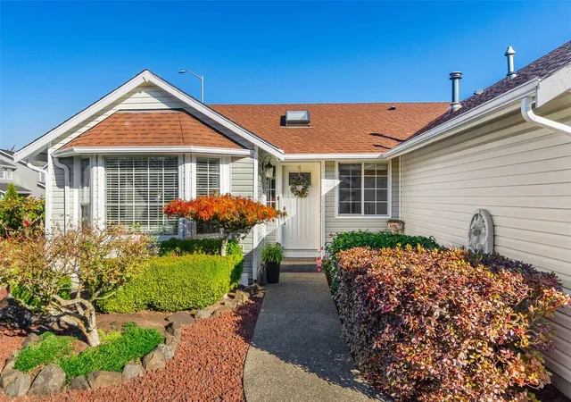 Photo 2 of Single family home for sale at 6100 60th Court SE, Lacey, WA 98513 | MLS# NWM2597812 | Listing updated on 2026-10-26