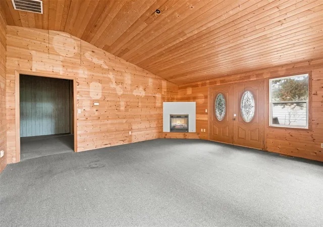Photo 1 of Single family home for sale at 231 E Elderberry Ln, Port Angeles, WA 98362 | MLS# NWM2597827 | Listing updated on 2026-10-26