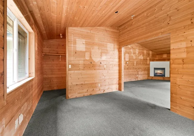Photo 2 of Single family home for sale at 231 E Elderberry Ln, Port Angeles, WA 98362 | MLS# NWM2597827 | Listing updated on 2026-10-26
