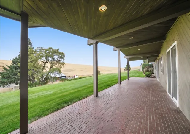 Photo 3 of Single family home for sale at 338 E Bramhall Rd, Dayton, WA 99328 | MLS# NWM2597882 | Listing updated on 2026-10-27