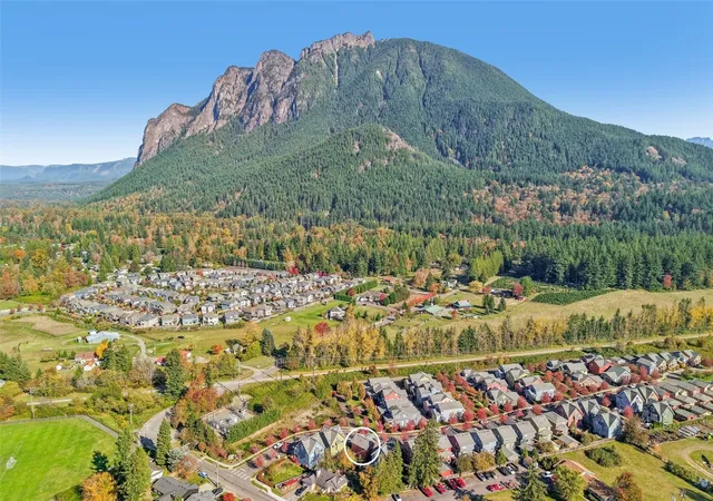 Photo 1 of Single family home for sale at 625 NE 2nd Street, North Bend, WA 98045 | MLS# NWM2597886 | Listing updated on 2026-10-29
