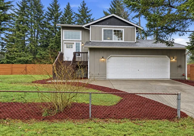 Single family home for sale at 12801 Ridge Cir E, Bonney Lake, WA 98391 | MLS# NWM2597898