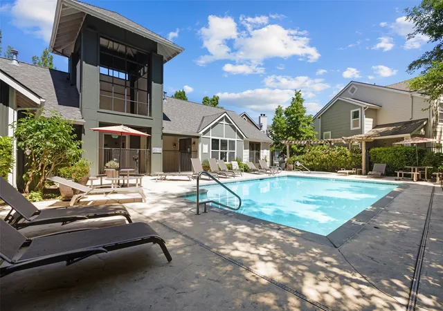 Photo 4 of Townhouse for sale at 3116 164th Street SW #1101, Lynnwood, WA 98087 | MLS# NWM2597909 | Listing updated on 2026-10-29