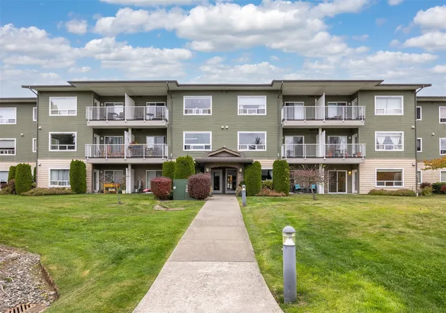 Condo for sale at 508 Darby #105, Bellingham, WA 98226 | MLS# NWM2597917