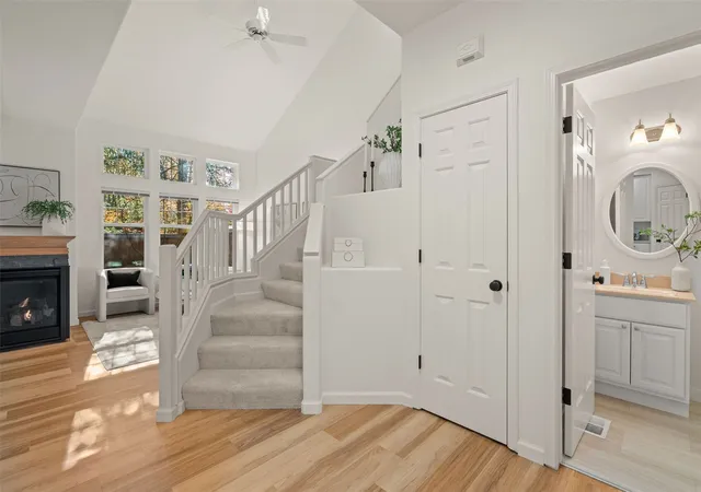 Photo 3 of Townhouse for sale at 4627 NE 6th Court #4627, Renton, WA 98059 | MLS# NWM2597966 | Listing updated on 2026-10-26