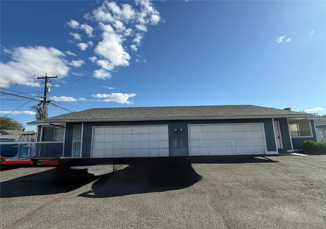 Single family home for sale at 1007 S 17th Avenue, Yakima, WA 98902 | MLS# NWM2597968