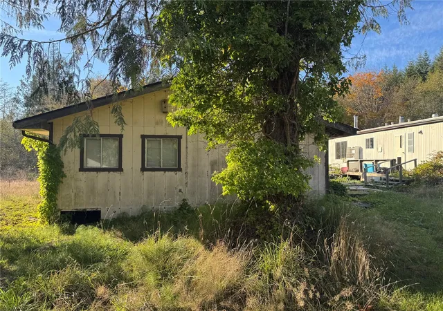Photo 4 of Single family home for sale at 832 Durrwachter Rd, Port Angeles, WA 98363 | MLS# NWM2597976 | Listing updated on 2026-10-26
