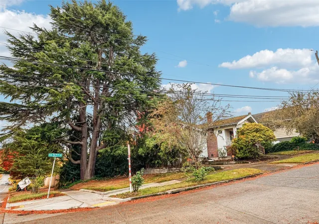 Photo 1 of Single family home for sale at 3209 NW 57th Street, Seattle, WA 98107 | MLS# NWM2597993 | Listing updated on 2026-10-29