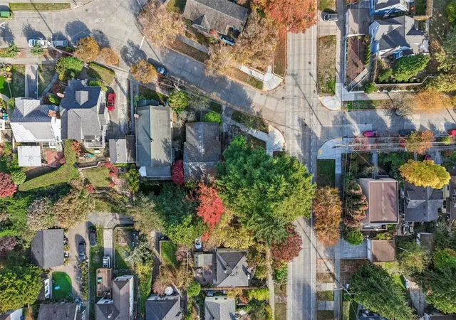 Photo 3 of Single family home for sale at 3209 NW 57th Street, Seattle, WA 98107 | MLS# NWM2597993 | Listing updated on 2026-10-29