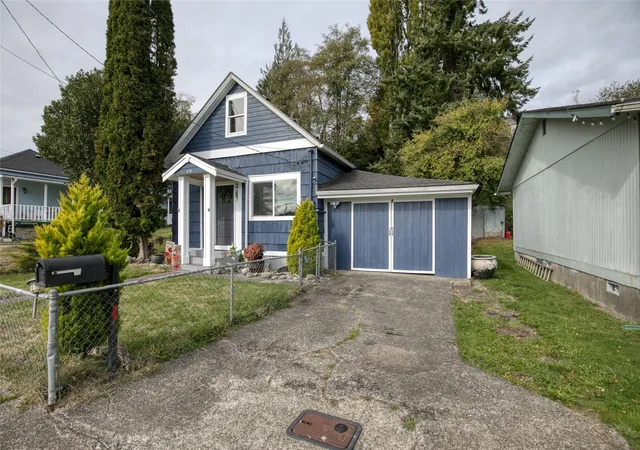 Photo 1 of Single family home for sale at 618 Randall, Aberdeen, WA 98520 | MLS# NWM2598006 | Listing updated on 2026-10-26