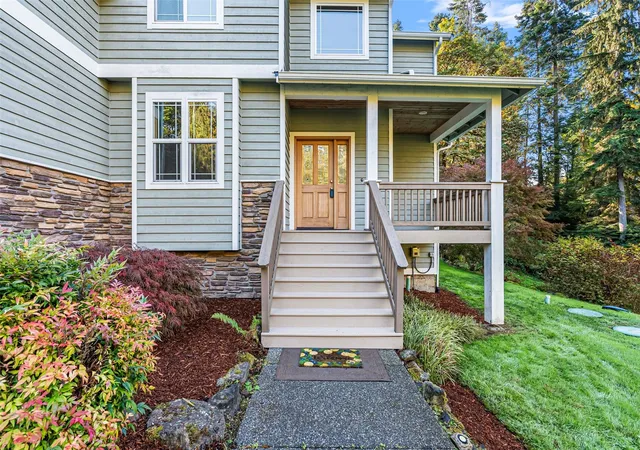 Photo 2 of Single family home for sale at 16336 Reitan Rd NE, Bainbridge Island, WA 98110 | MLS# NWM2598012 | Listing updated on 2026-10-27