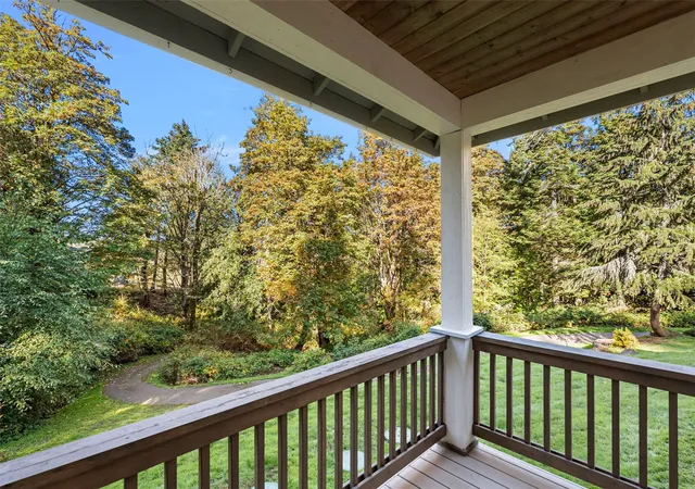 Photo 4 of Single family home for sale at 16336 Reitan Rd NE, Bainbridge Island, WA 98110 | MLS# NWM2598012 | Listing updated on 2026-10-27