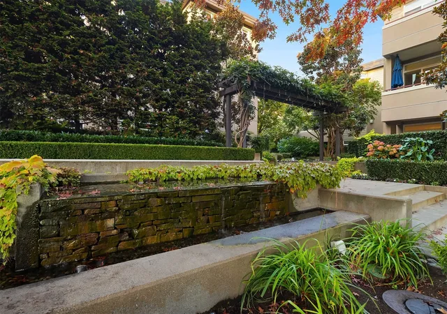 Photo 1 of Condo for sale at 122 State St S #E112, Kirkland, WA 98033 | MLS# NWM2598015 | Listing updated on 2026-10-26