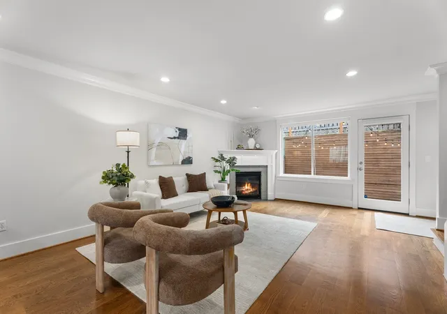 Photo 3 of Townhouse for sale at 220 12th Avenue E #A, Seattle, WA 98102 | MLS# NWM2598053 | Listing updated on 2026-10-29